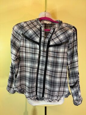 Roi Plaid Ruffle-Trim . Cut out Design Black/White